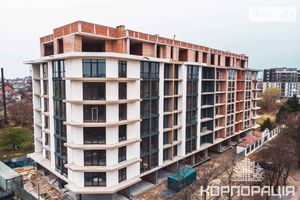 Продается 2-комнатная квартира 62.6 кв. м в Ужгороде