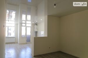 Продается 1-комнатная квартира 64 кв. м в Тернополе
