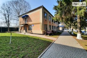 Продається офіс 155 кв. м в адміністративній будівлі
