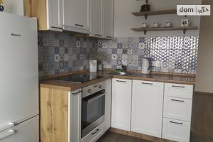 Сдается в аренду 2-комнатная квартира 60 кв. м в Ровно