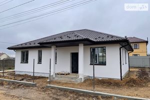 Продается одноэтажный дом 100 кв. м с беседкой