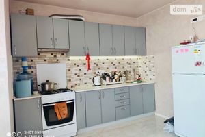 Сдается в аренду 1-комнатная квартира 42 кв. м в Ровно
