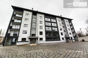 Продается 1-комнатная квартира 42.22 кв. м в Ужгороде