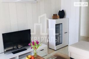 Сдается в аренду 2-комнатная квартира 70 кв. м в Киеве