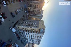 Продається 4-кімнатна квартира 187 кв. м у Тернополі