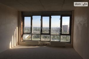 Продается 4-комнатная квартира 112 кв. м в Киеве