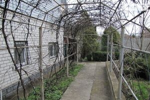 Продается дом на 2 этажа 160 кв. м с верандой