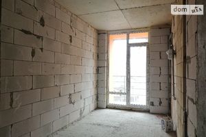 Продається 2-кімнатна квартира 68 кв. м у Тернополі