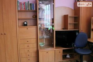 Здається в оренду кімната 57 кв. м у Києві