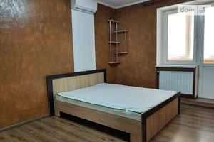 Сдается в аренду 1-комнатная квартира 42 кв. м в Ровно