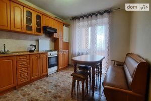 Сдается в аренду 2-комнатная квартира 60 кв. м в Виннице