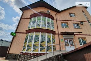 Продається будівля / комплекс / павільйон 625 кв. м в 3-поверховій будівлі