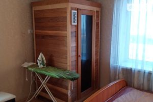 Сдается в аренду 3-комнатная квартира 130 кв. м в Черкассах