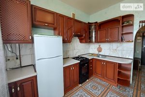 Сдается в аренду 1-комнатная квартира 39 кв. м в Тернополе