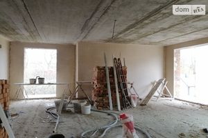 Продается 2-комнатная квартира 64.8 кв. м в Тернополе