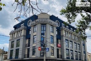 Продается 3-комнатная квартира 84 кв. м в Херсоне