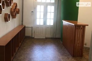 Сдается в аренду помещения свободного назначения 60 кв. м в 4-этажном здании