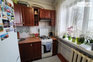Продається 2-кімнатна квартира 48.9 кв. м у Хмельницькому