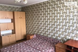Здається в оренду кімната 70 кв. м у Києві