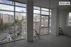 Здається в оренду офіс 37.5 кв. м в адміністративній будівлі