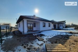 Продается одноэтажный дом 120 кв. м с балконом
