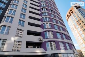 Продається 1-кімнатна квартира 40 кв. м у Львові