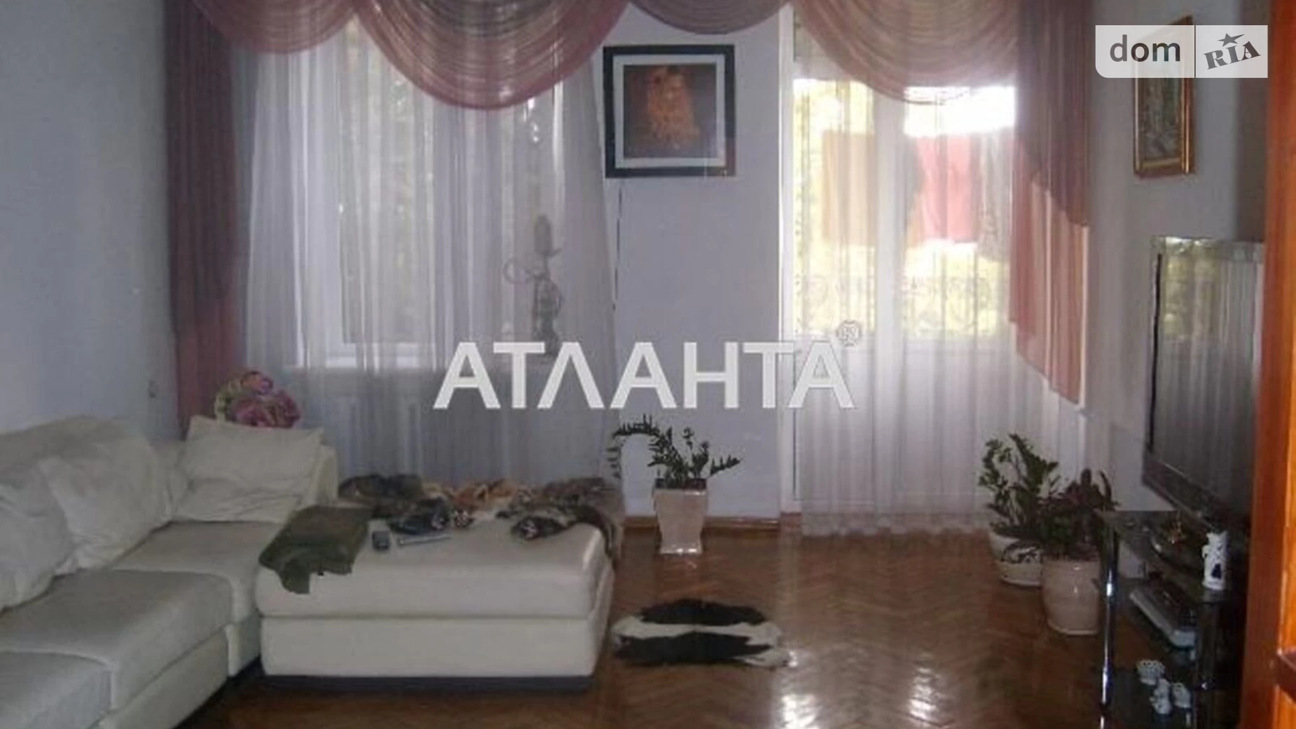 Продается 3-комнатная квартира 91 кв. м в Одессе, ул. Преображенская