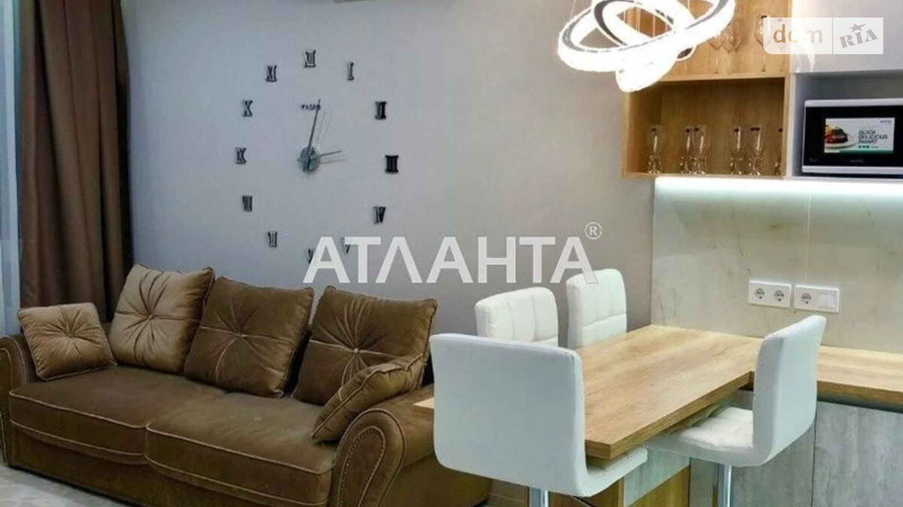 Продается 2-комнатная квартира 40 кв. м в Одессе, ул. Генуэзская, 3Б