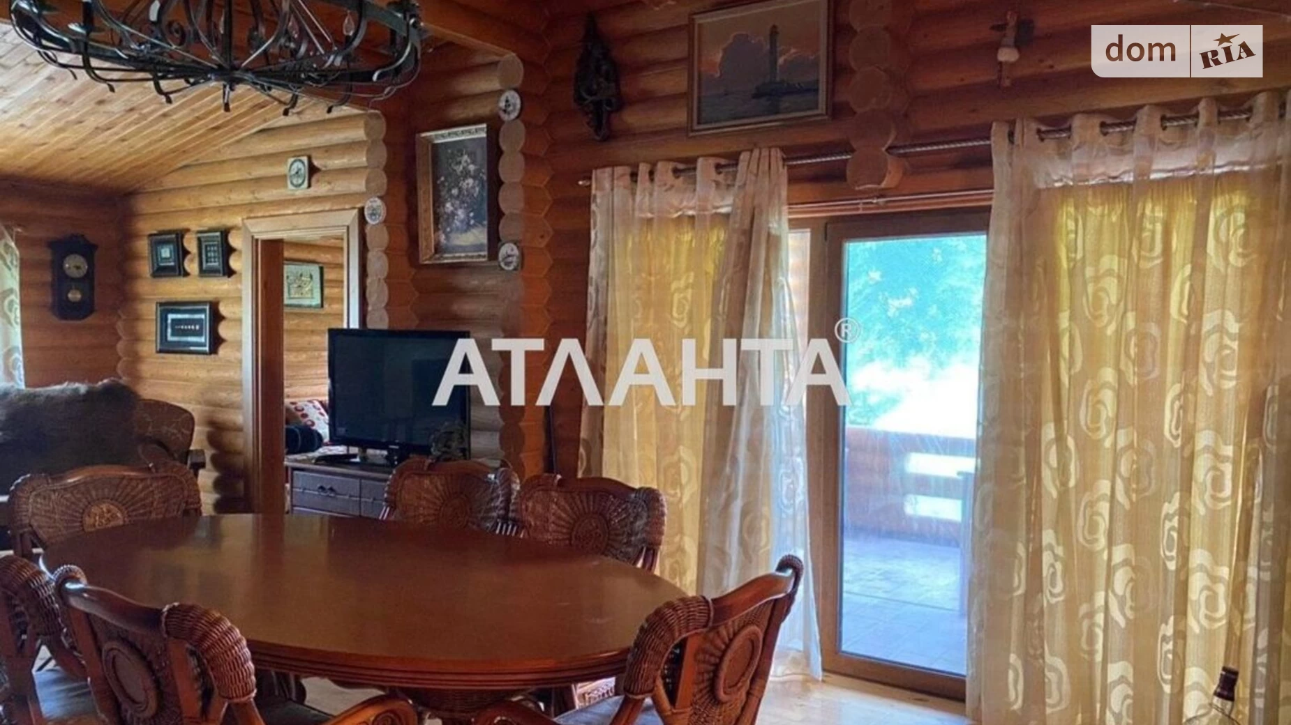 Продается одноэтажный дом 79.5 кв. м с беседкой, ул. Днестровская