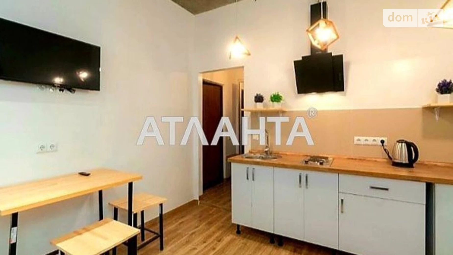 Продается 2-комнатная квартира 74 кв. м в Одессе, плато Гагаринское, 9 - фото 2