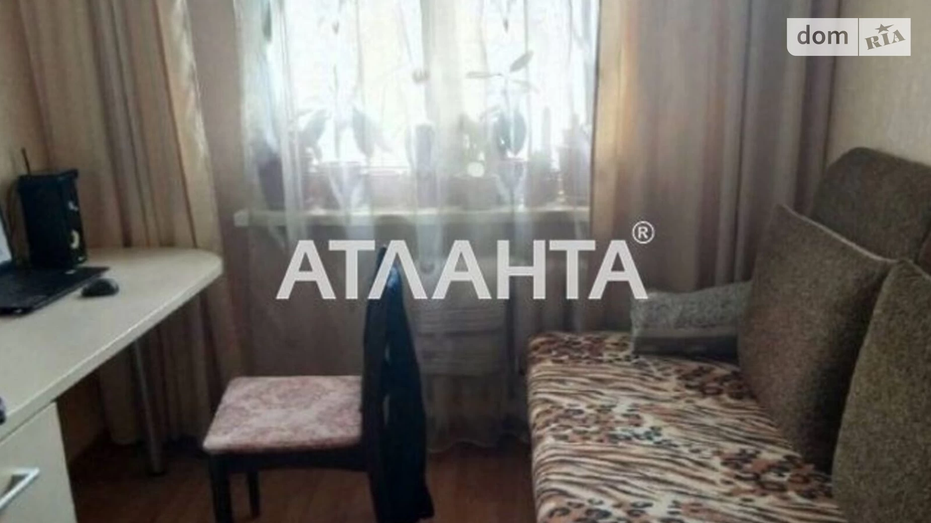 Продается 4-комнатная квартира 61.5 кв. м в Одессе, ул. Паустовского