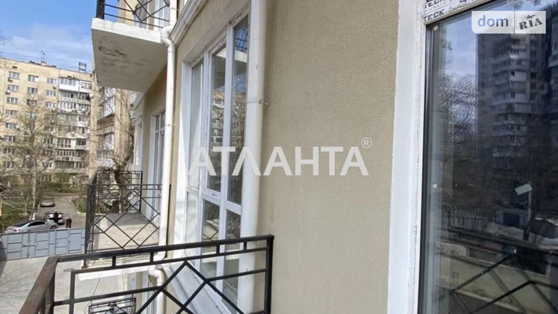 Продается 2-комнатная квартира 52.5 кв. м в Одессе, ул. Посмитного