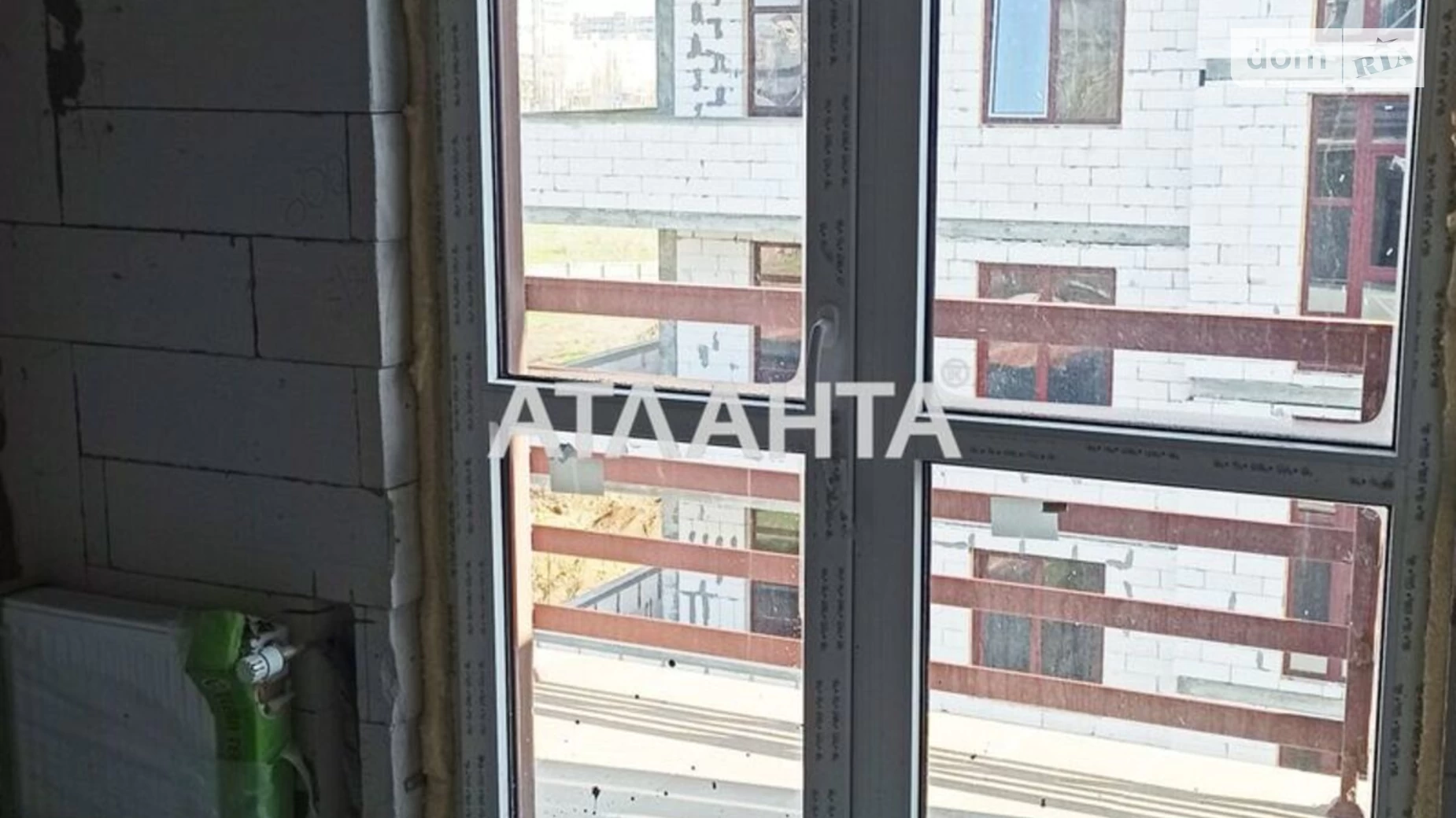 Продается 1-комнатная квартира 40.7 кв. м в Крыжановке, ул. Генерала Бочарова