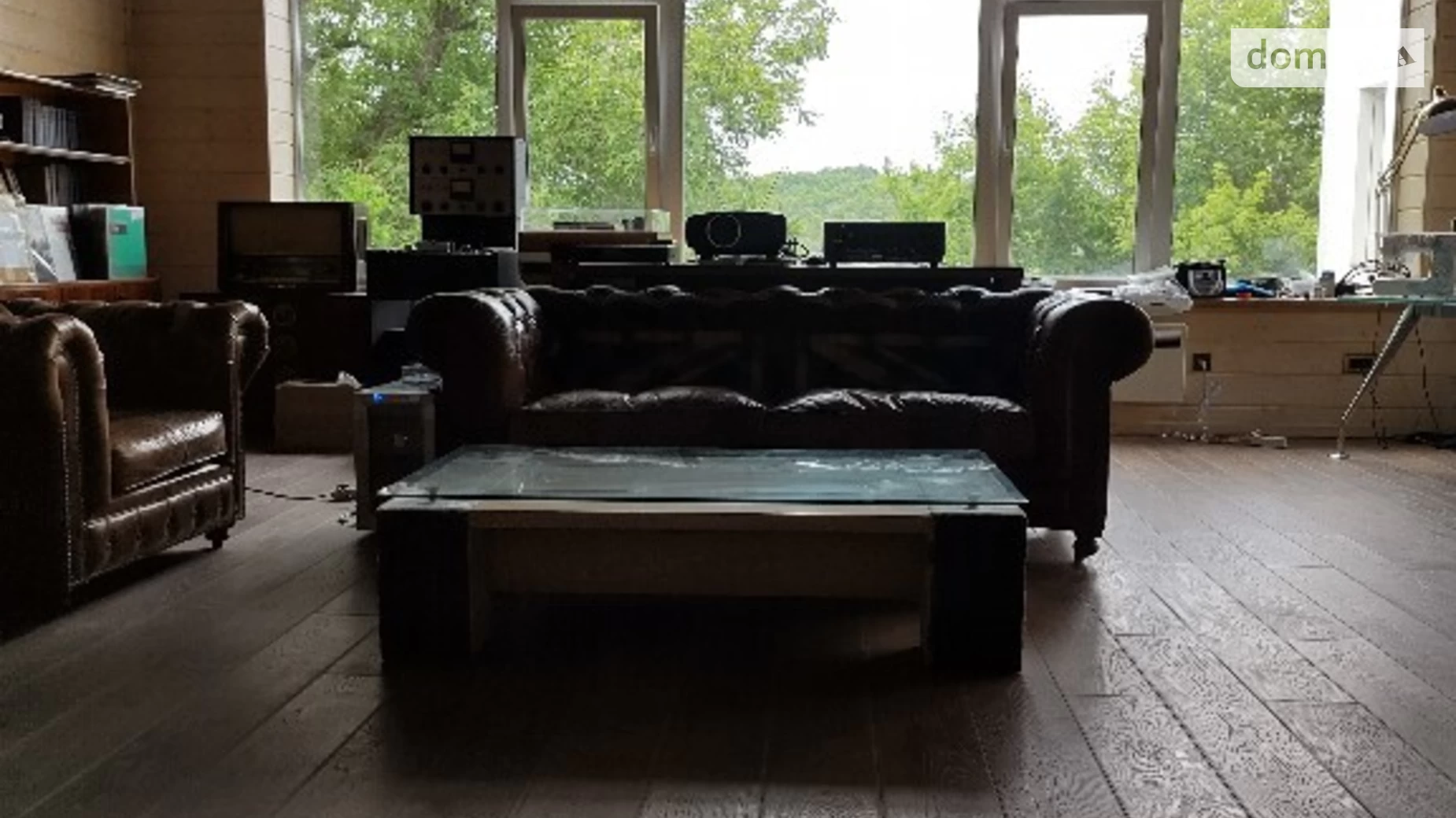Сдается в аренду дом на 3 этажа 630 кв. м с балконом, цена: 5500 € - фото 3