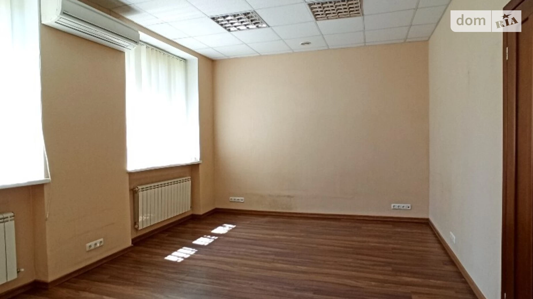Продается 2-комнатная квартира 87 кв. м в Виннице, ул. Родиона Скалецкого