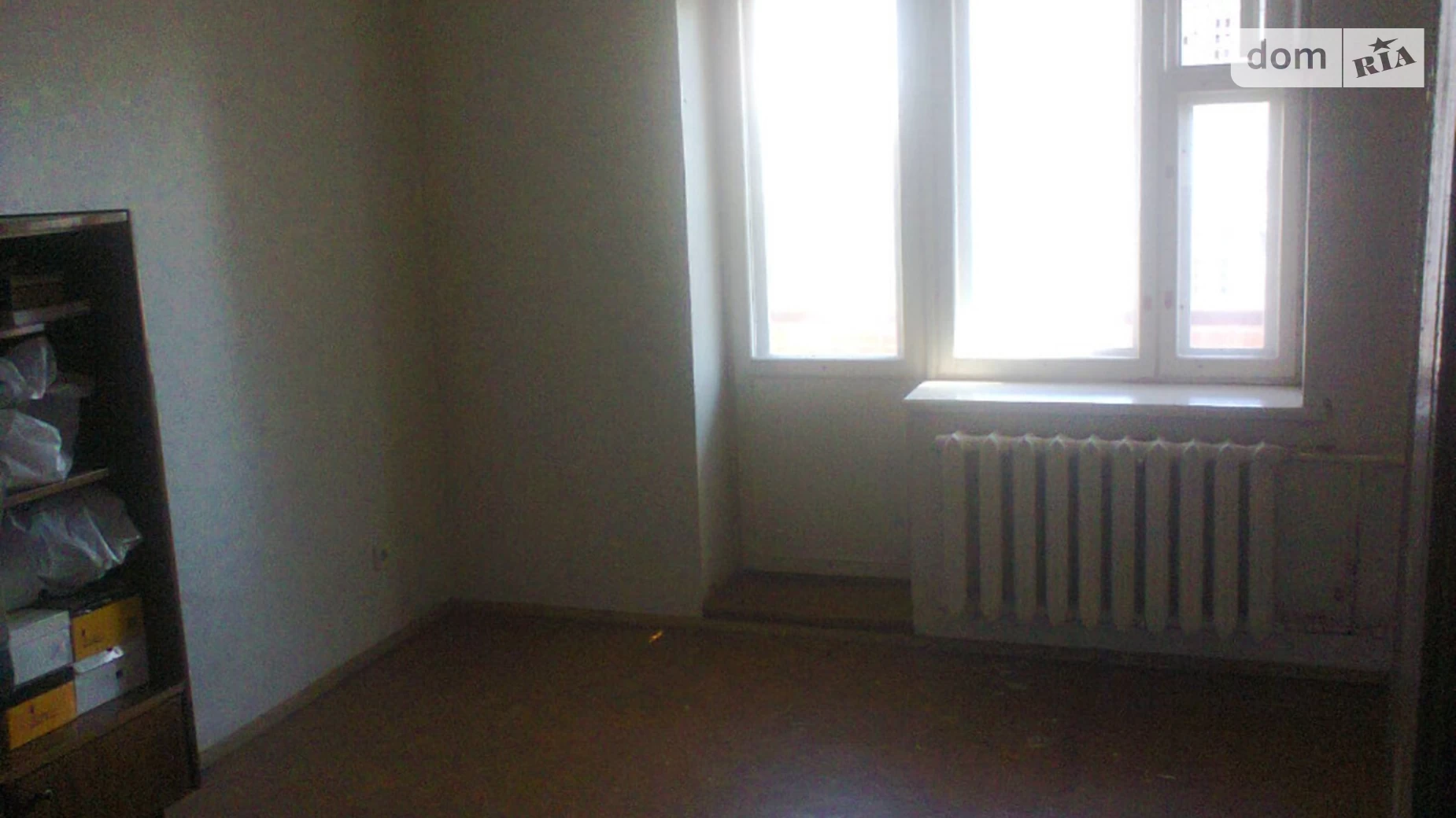Продается 3-комнатная квартира 68 кв. м в Вышгороде, ул. Киевская, 18