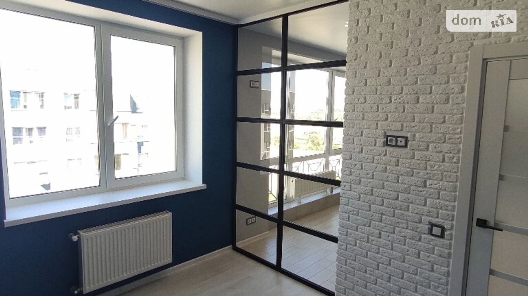 Продается 2-комнатная квартира 43 кв. м в Ирпене, ул. Григория Сковороды
