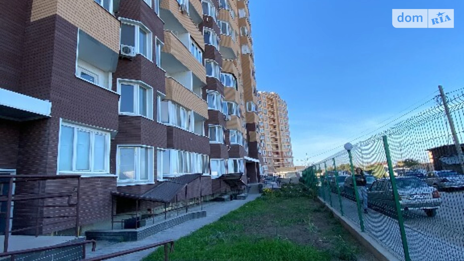 Продается 1-комнатная квартира 32.1 кв. м в Одессе, ул. Паустовского