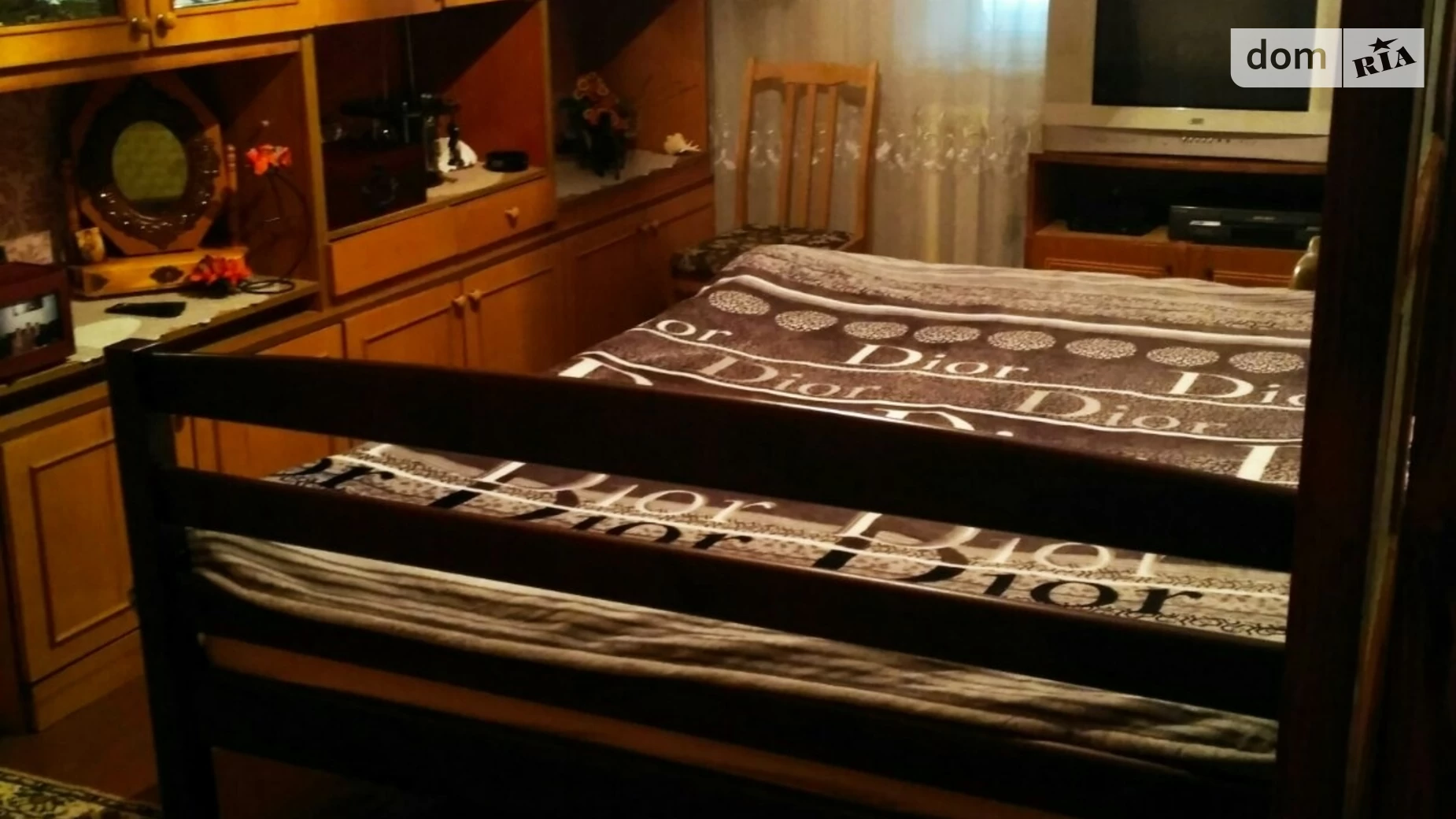 Продается 4-комнатная квартира 78 кв. м в Новоселице - фото 2