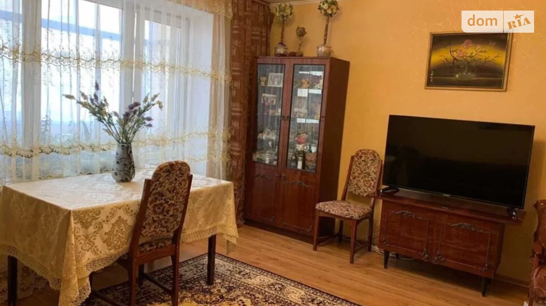 Продается 3-комнатная квартира 72 кв. м в Хмельницком, ул. Панаса Мирного