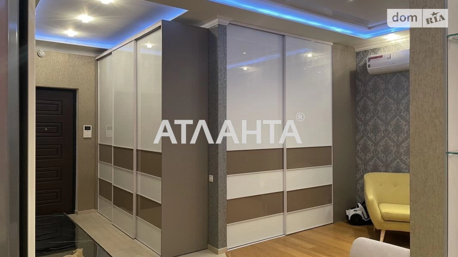 Продается 2-комнатная квартира 61 кв. м в Одессе, плато Гагаринское