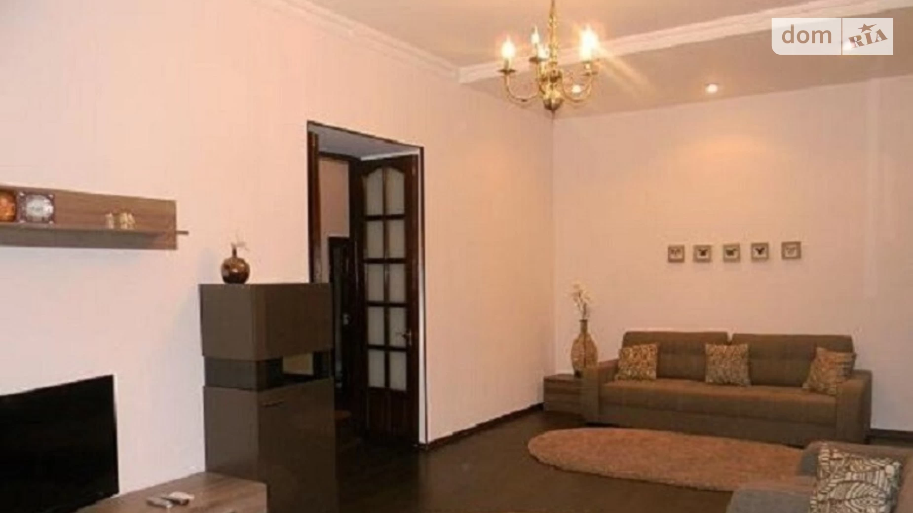 Продается 3-комнатная квартира 170 кв. м в Одессе, ул. Екатерининская