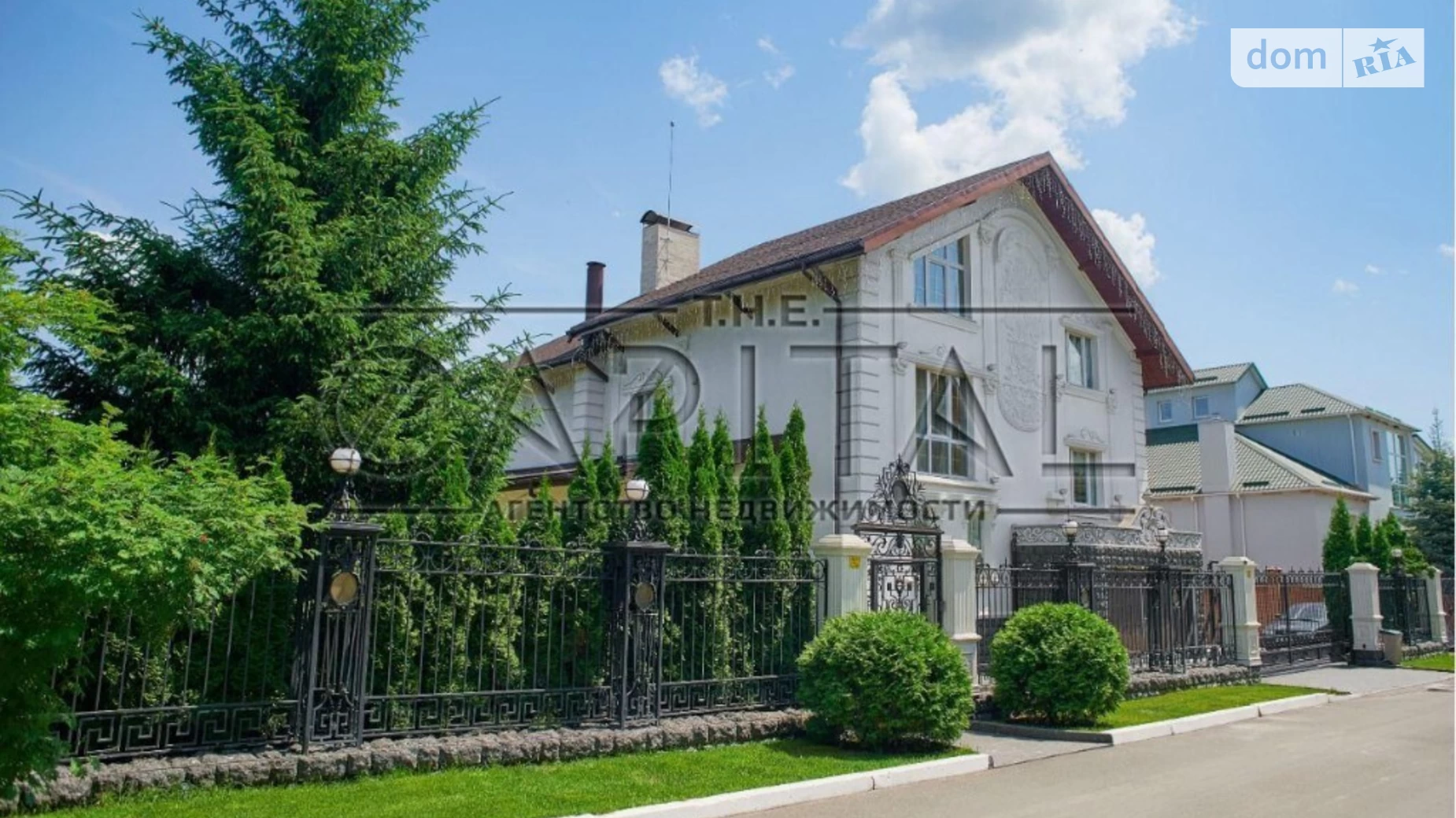 Сдается в аренду дом на 3 этажа 800 кв. м с террасой, цена: 8000 $ - фото 2