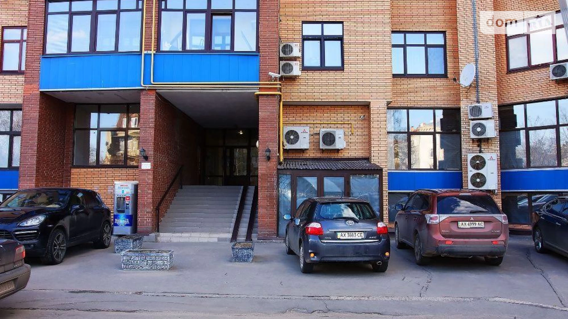 Продается 4-комнатная квартира 200 кв. м в Харькове, ул. Чайковская, 6