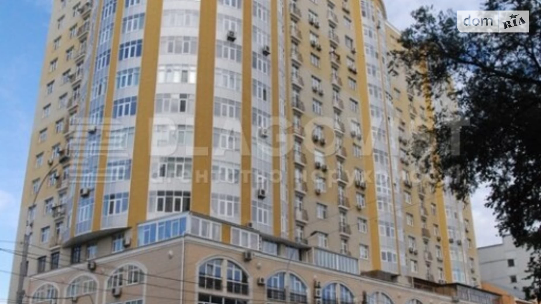 Продается 4-комнатная квартира 230 кв. м в Киеве, ул. Антоновича(Горького), 72 - фото 2