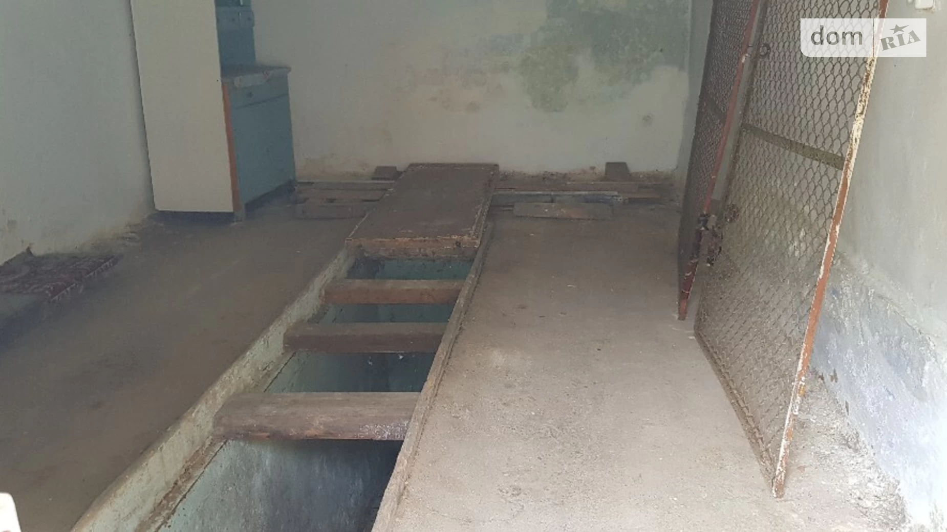 Продается место в гаражном кооперативе под легковое авто на 18 кв. м, цена: 4000 $ - фото 2
