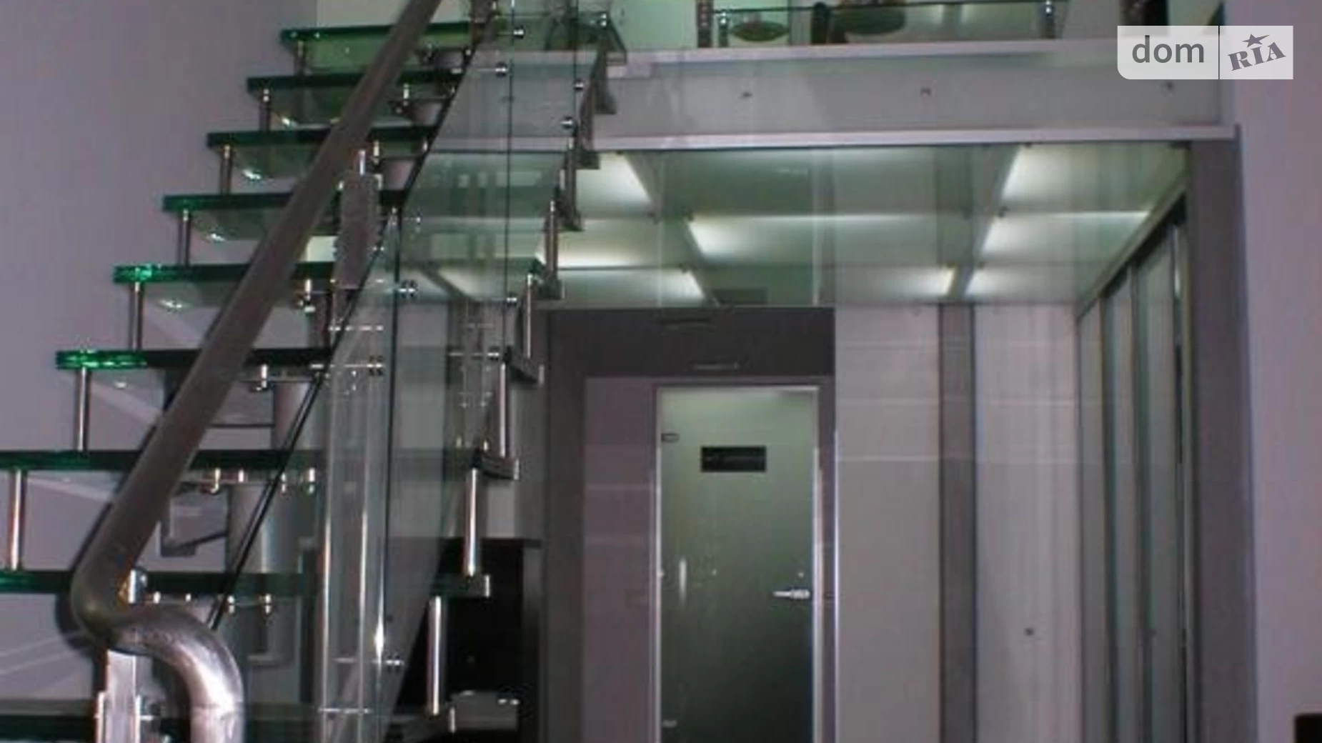 Продается офис 131 кв. м в бизнес-центре, цена: 157200 $ - фото 2