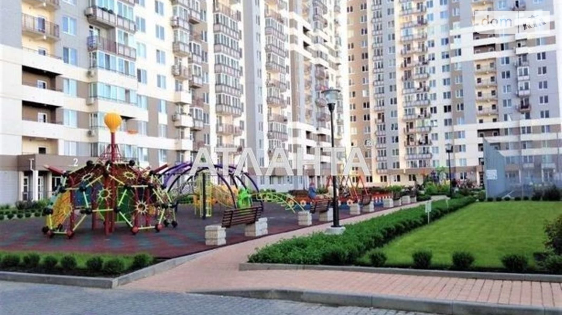 Продается 2-комнатная квартира 67.2 кв. м в Одессе, ул. Варненская - фото 2