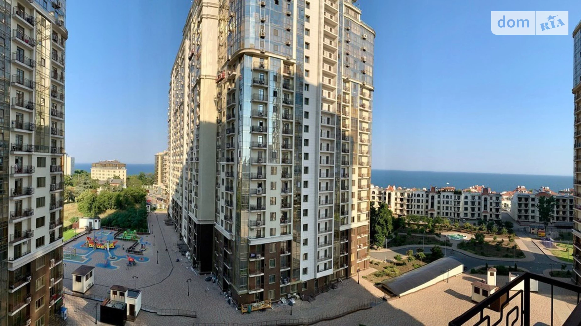 Продается 3-комнатная квартира 130 кв. м в Одессе, бул. Французский, 60Б - фото 2