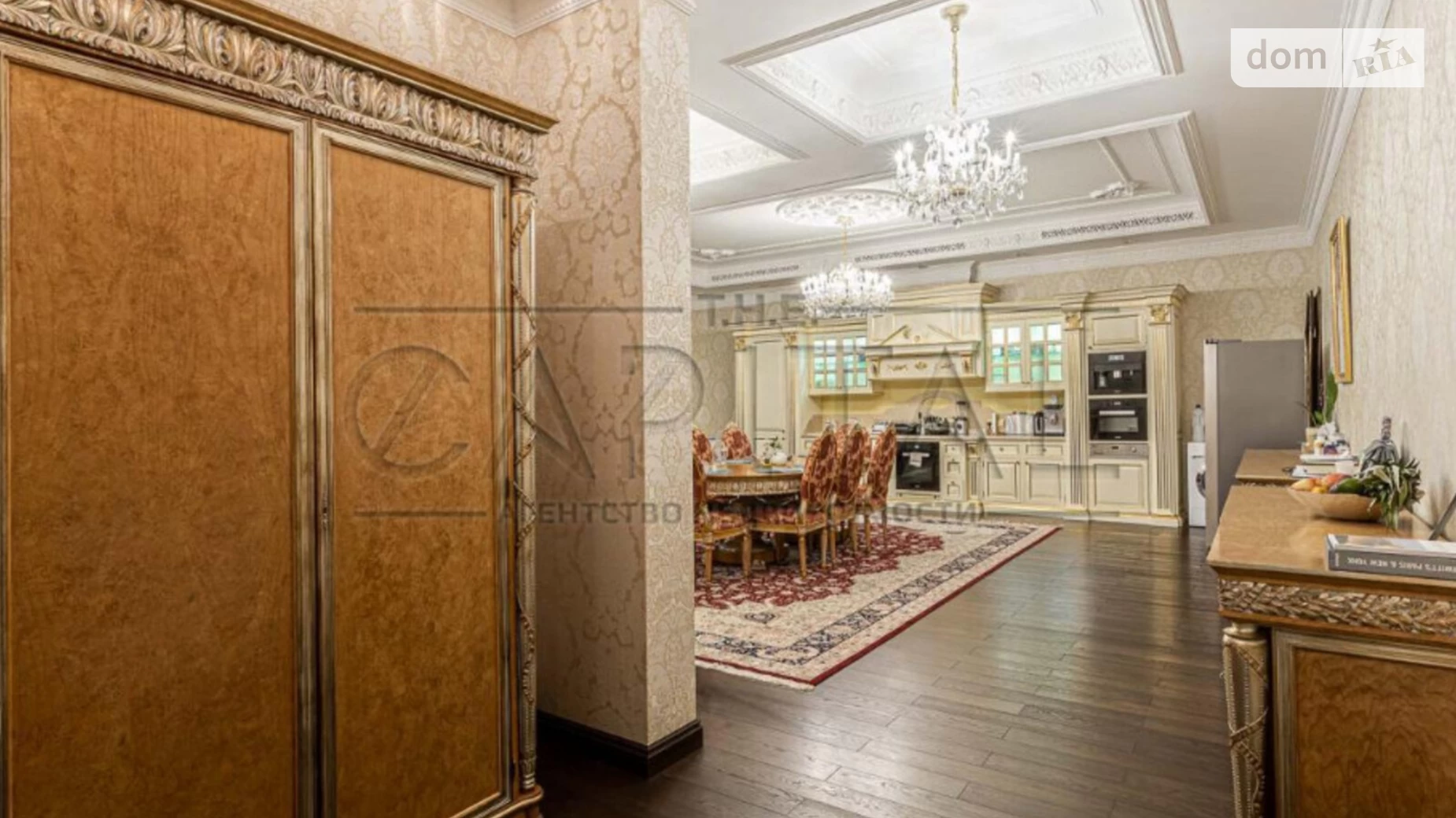 Продается 2-комнатная квартира 200 кв. м в Киеве, пер. Болсуновский(Мичурина), 52